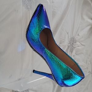 Chase & Chloe heels, size 8, mermaid